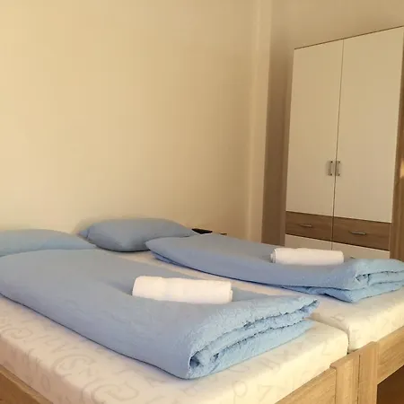 아르젠티에리 *